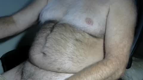 Snapshot of higgins11 chatting on 10/26/25, 01:00 higgins11 online show from 10/26/25, 01:00