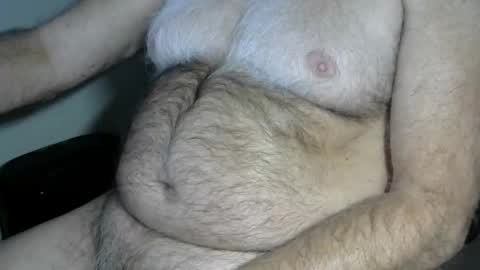 Snapshot of higgins11 chatting on 11/13/25, 03:27 higgins11 online show from 11/13/25, 03:27