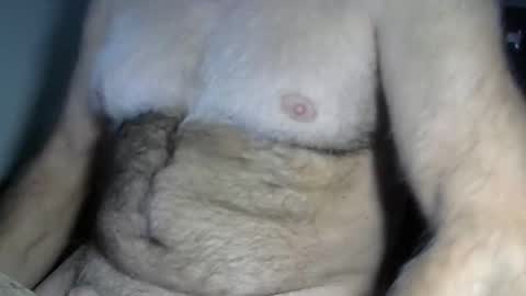 Snapshot of higgins11 chatting on 11/16/25, 02:28 higgins11 online show from 11/16/25, 02:28