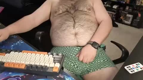 Snapshot of higuy527 chatting on 02/17/25, 02:31 Joe online show from 02/17/25, 02:31