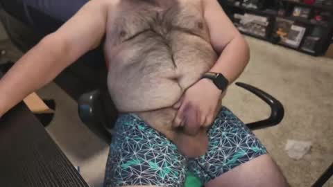 Snapshot of higuy527 chatting on 11/14/25, 09:35 Joe online show from 11/14/25, 09:35