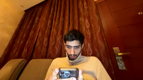 Snapshot of hihi9697 chatting on 02/14/26, 10:34 hihi9697 online show from 02/14/26, 10:34