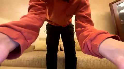 Snapshot of hihi9697 chatting on 03/24/26, 12:21 hihi9697 online show from 03/24/26, 12:21