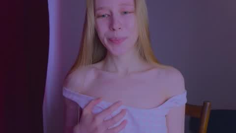 Chloe online show from 02/01/26, 10:03