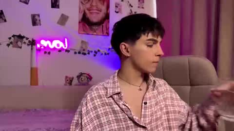 twinkvadusha online show from 03/18/26, 02:53