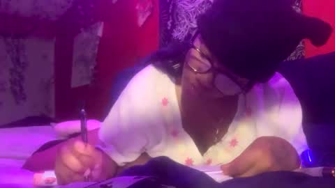 Snapshot of hiimz3 chatting on 09/25/25, 08:56 hiimz3 online show from 09/25/25, 08:56