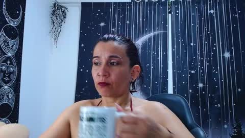 Snapshot of hikaryfire chatting on 10/01/25, 09:59 hikaryfire online show from 10/01/25, 09:59