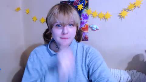Snapshot of hikikostar chatting on 07/25/26, 11:02 Hikiko online show from 07/25/26, 11:02