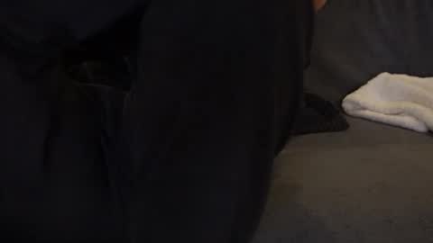 Snapshot of hikinks chatting on 10/19/25, 03:40 hikinxxx online show from 10/19/25, 03:40