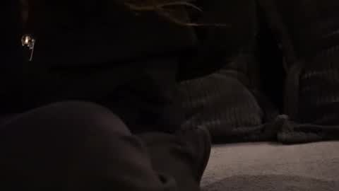 Snapshot of hikinks chatting on 12/04/25, 04:11 hikinxxx online show from 12/04/25, 04:11