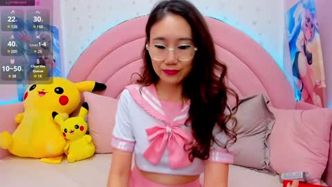 Snapshot of hikori_ chatting on 12/21/24, 01:36 Hikori online show from 12/21/24, 01:36