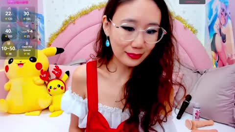 Snapshot of hikori_ chatting on 12/25/24, 01:31 Hikori online show from 12/25/24, 01:31