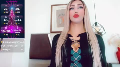 Hilary Avilan online show from 12/06/24, 07:56