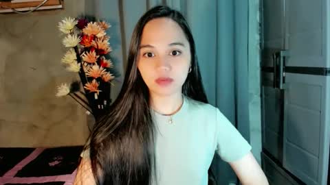 hilarymolly online show from 02/04/26, 09:31