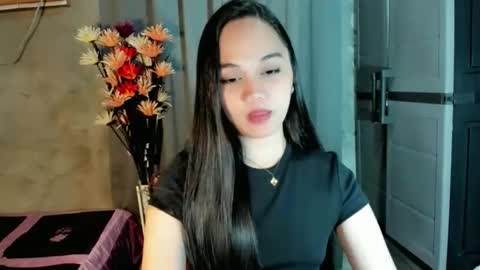 hilarymolly online show from 02/16/26, 09:11