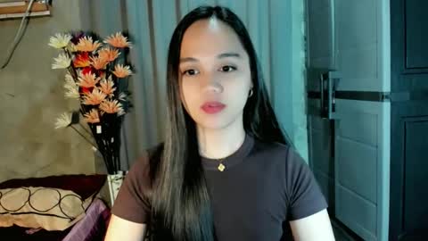 hilarymolly online show from 03/04/26, 10:27