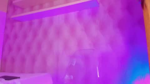 Snapshot of hillary_banks__ chatting on 03/07/25, 06:35 Hillary online show from 03/07/25, 06:35