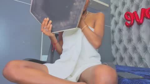  Hillary  online show from 02/14/26, 09:11