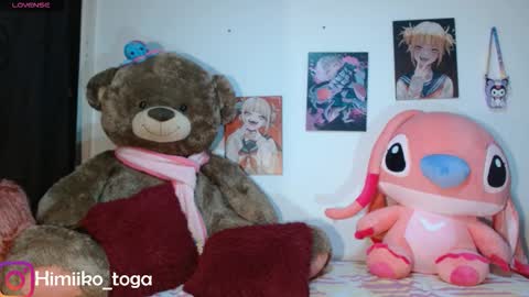 Snapshot of himiiko_toga chatting on 12/20/25, 04:41 Himiiko online show from 12/20/25, 04:41