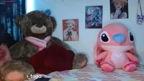 Snapshot of himiiko_toga chatting on 12/21/25, 08:49 Himiiko online show from 12/21/25, 08:49