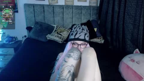 Inori Independent model online show from 03/11/26, 12:38