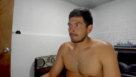 Snapshot of himoreno97 chatting on 01/09/25, 04:08 Hi moreno online show from 01/09/25, 04:08