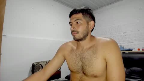 Snapshot of himoreno97 chatting on 02/05/25, 11:50 Hi moreno online show from 02/05/25, 11:50