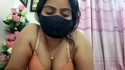 himuhimu22 online show from 02/26/25, 04:35