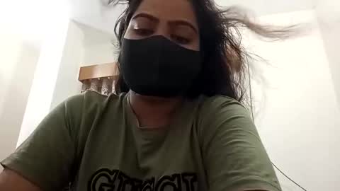 himuhimu22 online show from 09/28/25, 01:00