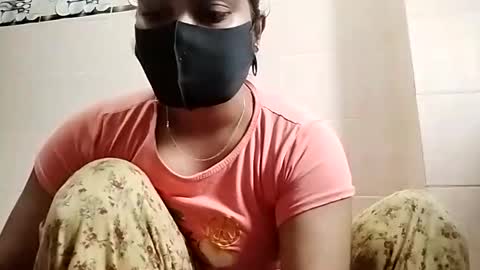 himuhimu22 online show from 05/09/26, 12:05