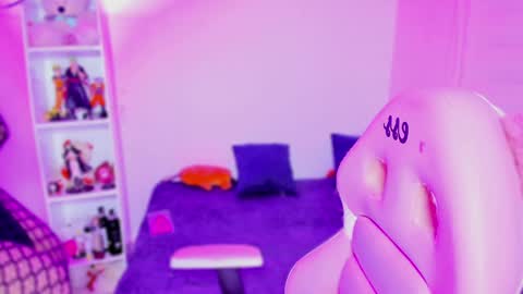 Hinata online show from 02/07/25, 04:16