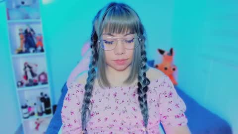 Hinata online show from 02/27/25, 09:00