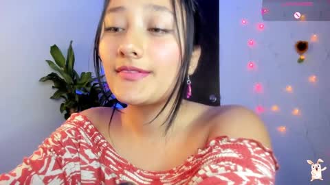 hinata online show from 12/18/24, 12:21