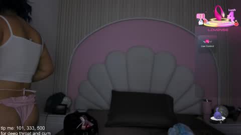 hinata_dolly online show from 12/03/25, 10:57