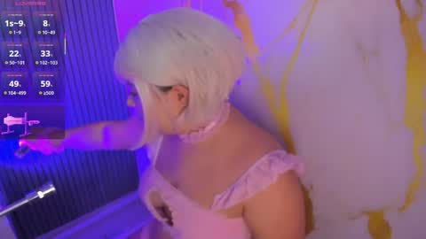 hinata_dolly online show from 05/19/26, 11:38
