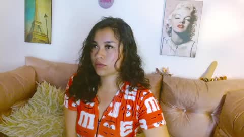 Snapshot of hinataleecs chatting on 12/28/24, 07:11 hinata lee online show from 12/28/24, 07:11