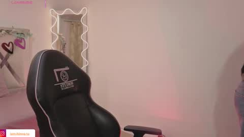 HINNA online show from 11/23/25, 03:17