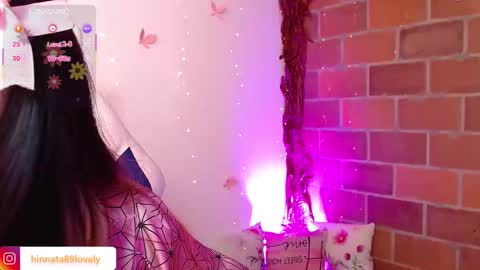 Hinatha online show from 09/15/25, 12:38