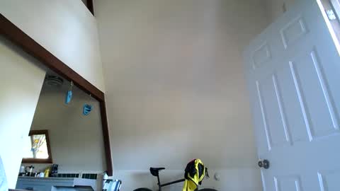 Snapshot of hippiezen chatting on 09/17/25, 07:48 Hippie Jijm online show from 09/17/25, 07:48