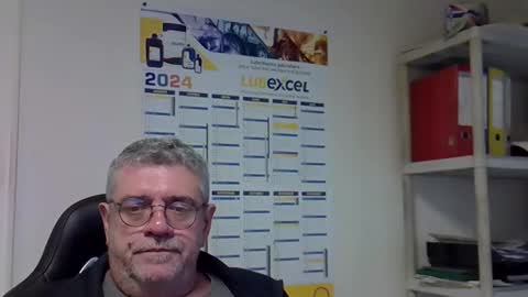 Snapshot of hippopotame17 chatting on 12/09/24, 09:39 hippo online show from 12/09/24, 09:39