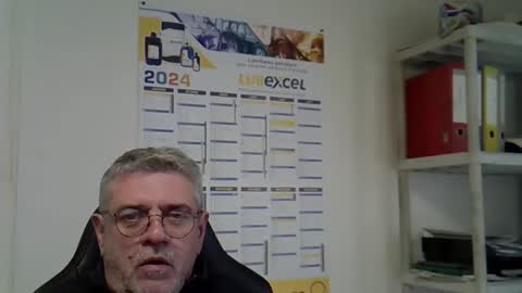 Snapshot of hippopotame17 chatting on 12/09/24, 12:40 hippo online show from 12/09/24, 12:40