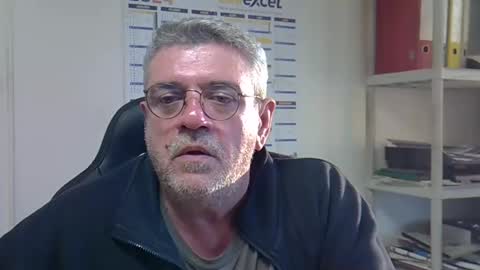 Snapshot of hippopotame17 chatting on 12/11/24, 03:37 hippo online show from 12/11/24, 03:37