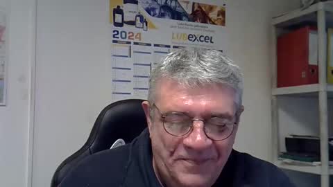 Snapshot of hippopotame17 chatting on 01/02/25, 10:26 hippo online show from 01/02/25, 10:26