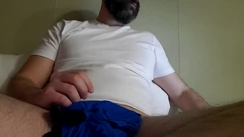 Snapshot of hippopotamus7 chatting on 01/19/25, 03:18 hippopotamus7 online show from 01/19/25, 03:18