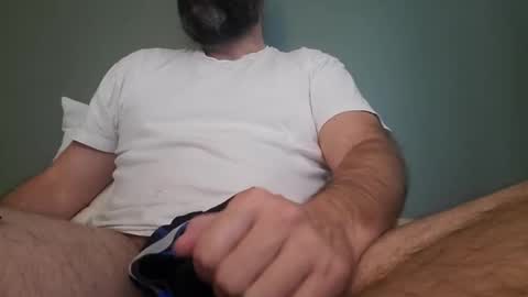 Snapshot of hippopotamus7 chatting on 10/08/25, 03:42 hippopotamus7 online show from 10/08/25, 03:42