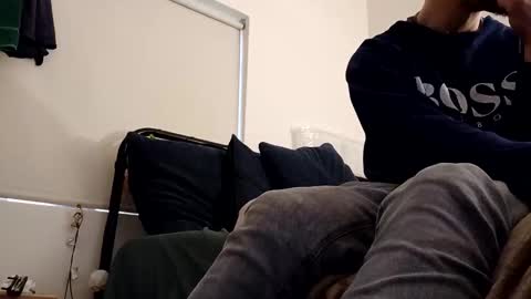 Snapshot of hipulse chatting on 11/06/25, 06:03 Hipulse online show from 11/06/25, 06:03