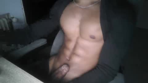 Snapshot of hiseres11 chatting on 03/06/25, 11:31 Hiseres online show from 03/06/25, 11:31