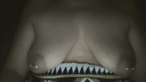 Snapshot of hislilsloot69 chatting on 12/03/24, 08:38 hislilsloot69 online show from 12/03/24, 08:38