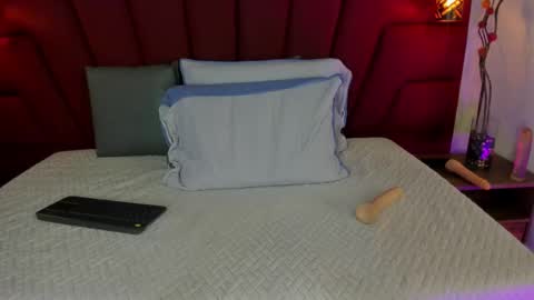 Hisoka online show from 09/19/25, 05:46