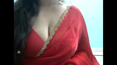 Snapshot of hisslust chatting on 12/04/25, 07:11 hisslust online show from 12/04/25, 07:11